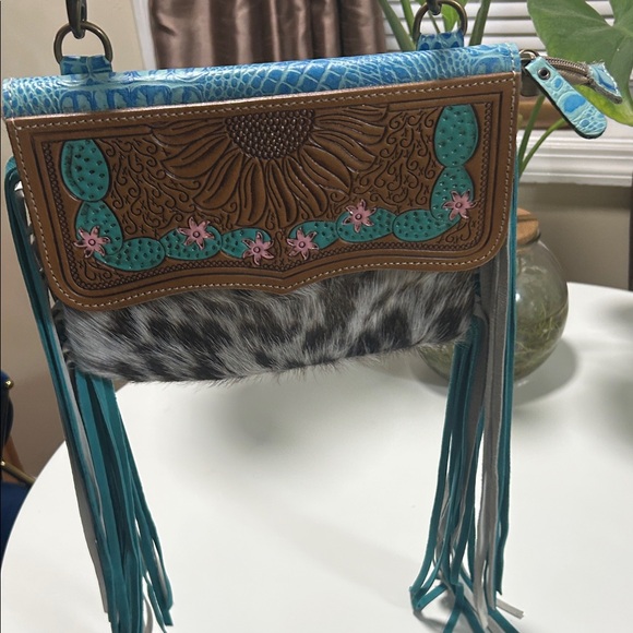 Myra Bag Women's Leivitate Hand-Tooled Crossbody Bag - Picture 8 of 9